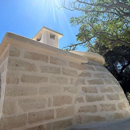 Traditional Trullo With Private Pool Near Ostuni Villa Buitenkant foto