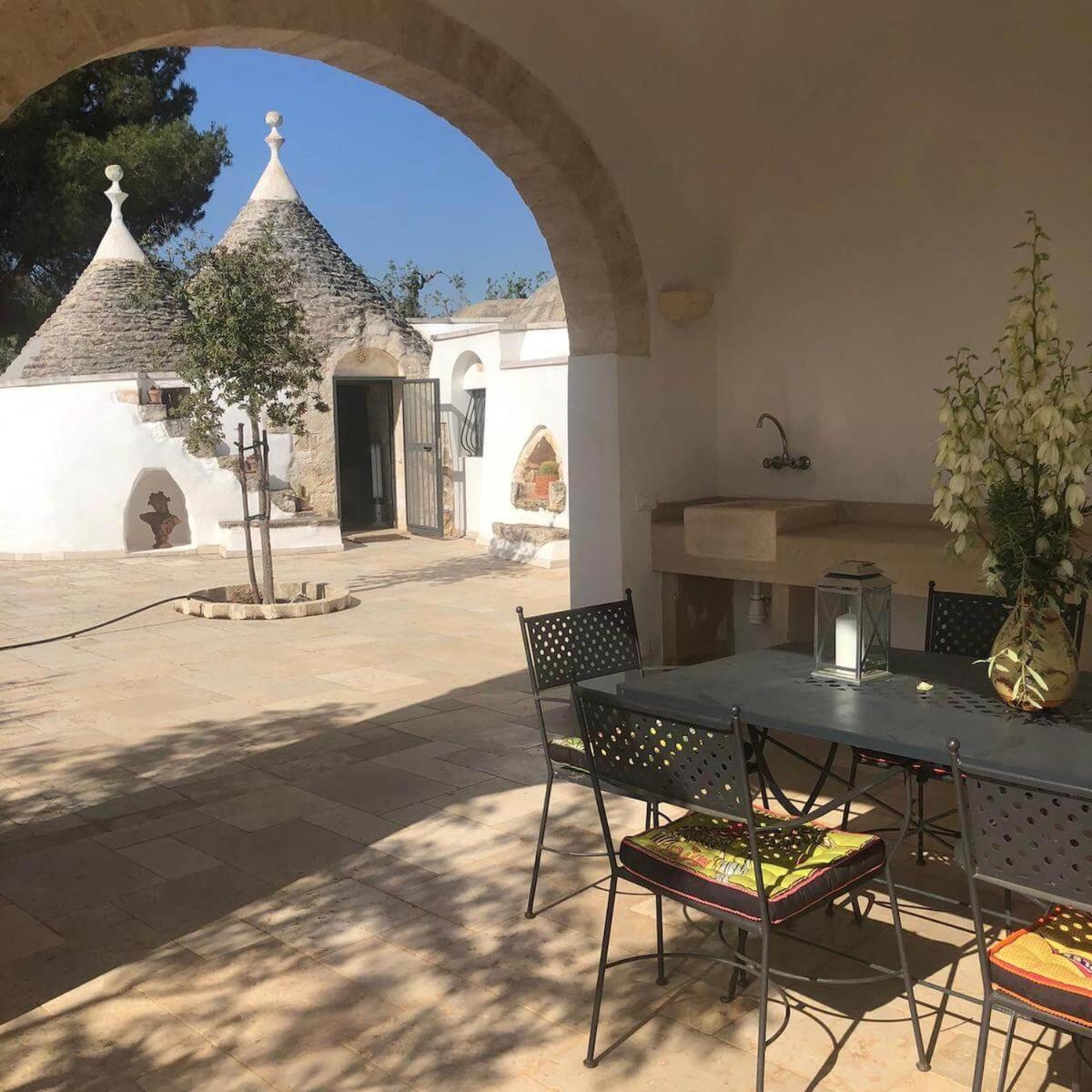 Traditional Trullo With Private Pool Near Ostuni Villa Buitenkant foto