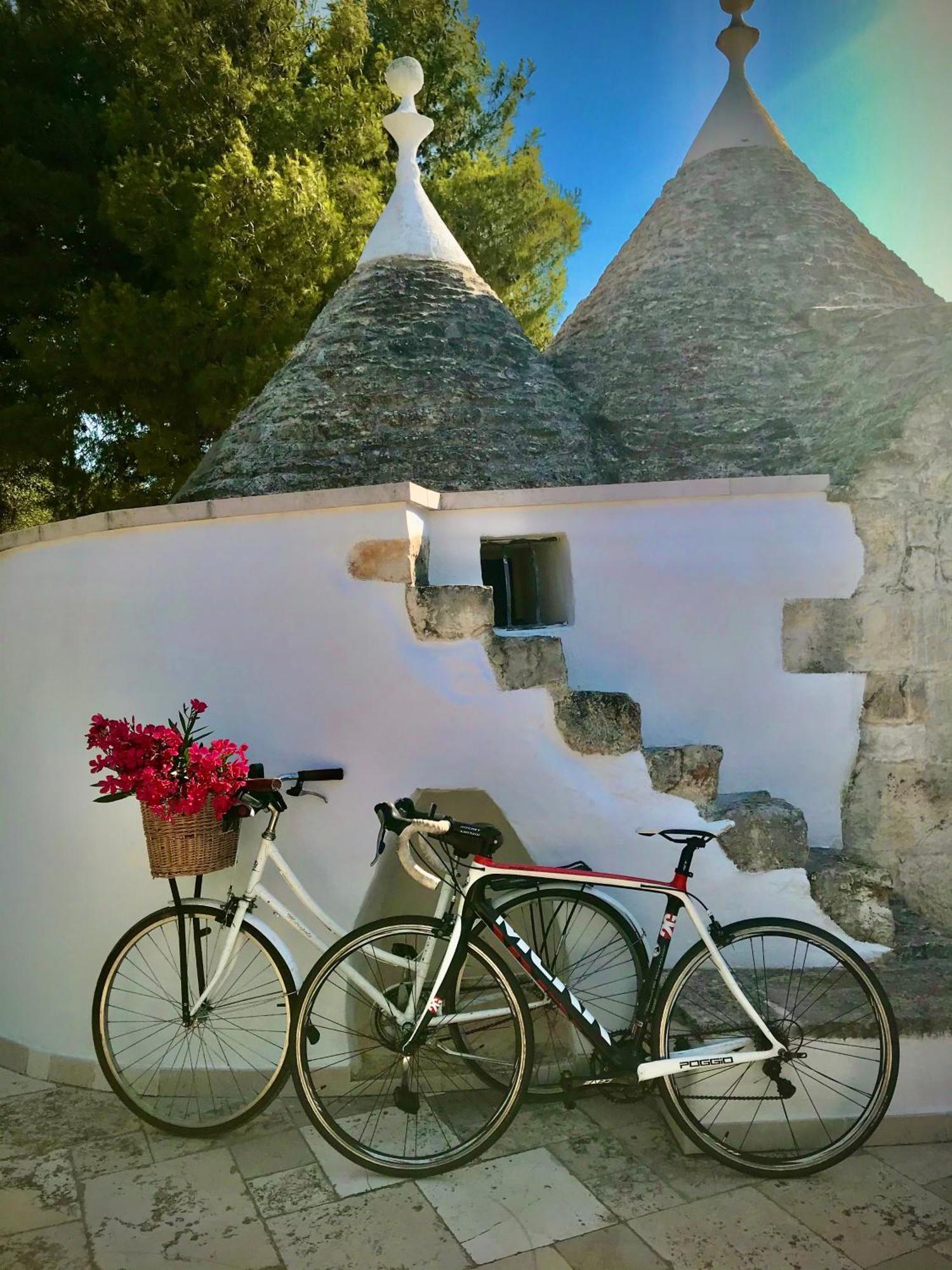 Traditional Trullo With Private Pool Near Ostuni Villa Buitenkant foto