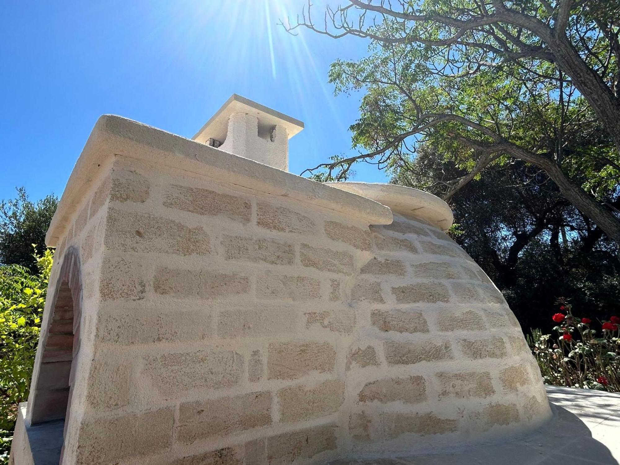 Traditional Trullo With Private Pool Near Ostuni Villa Buitenkant foto